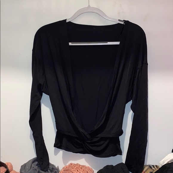 Lululemon open back shirt - Picture 2 of 2